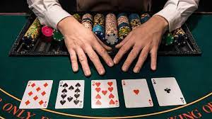 Tìm hiểu cơ bản về Poker Hi88